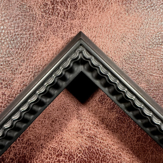 Bombé 8 x 10 Ripple Molding Frame #26224