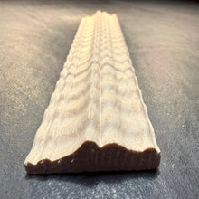 Ripple Molding #424-48