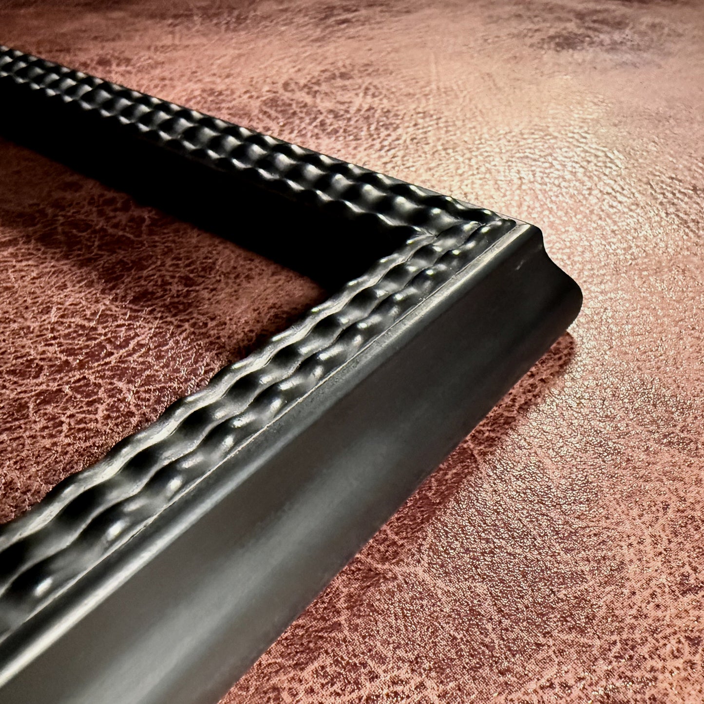 8 x 10 Bombé Ripple Molding Frame #26215