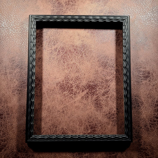 11 x 14 Bombé Ripple Molding Frame #26219
