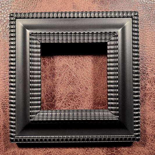 4 x 4 Maryse Ripple Molding Frame #26222