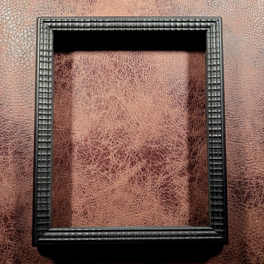 Bombé 8 x 10 Ripple Molding Frame #26226